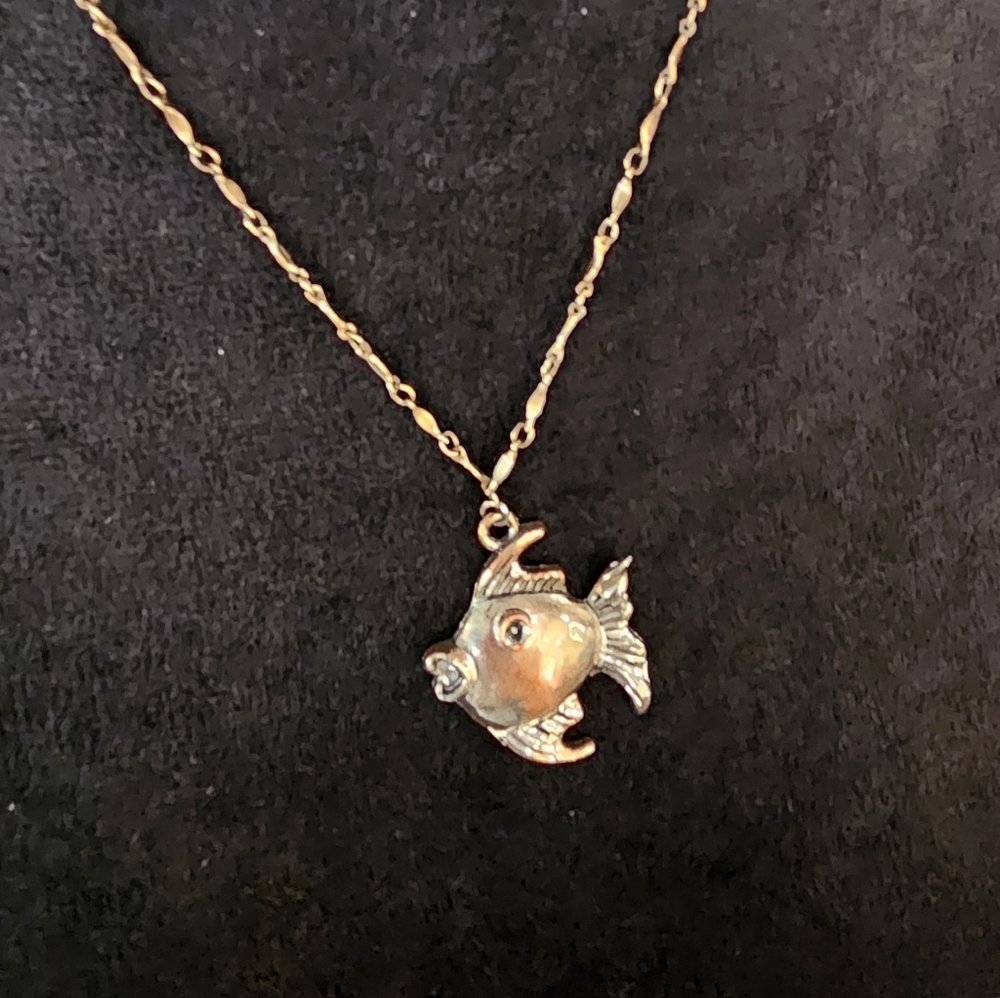 💥Goldfish Pendant Necklace